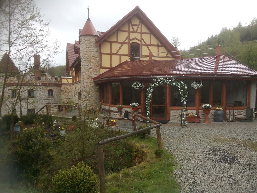 Zbojna Debra Bed & Breakfast Golejow Luaran gambar